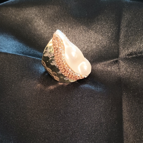 14k. Gold Plated Freshwater Pearl Baroque Ring - Picture 11 of 14